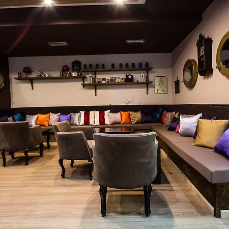 Eagle 3* Tirana