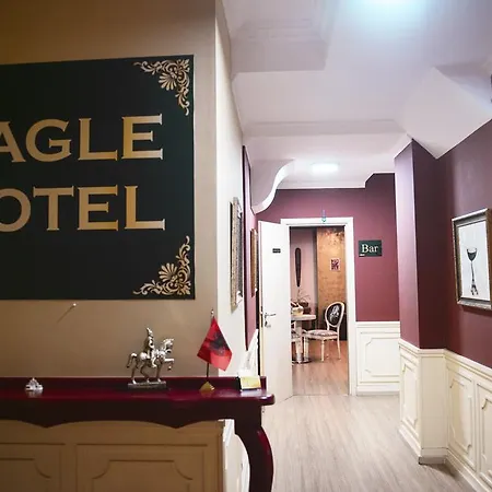 호텔 Eagle 3*