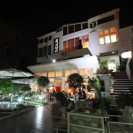 Hotel Eagle