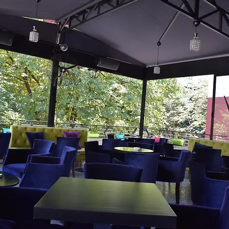Eagle Hotel 3*