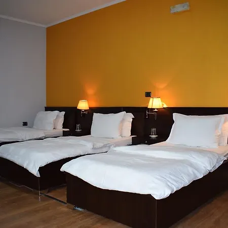 Hotel Eagle 3*