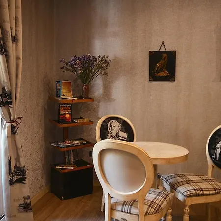 Hotel Eagle 3*