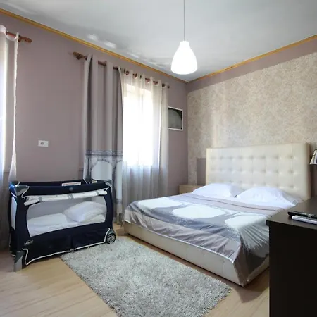 Hotel Eagle 3*